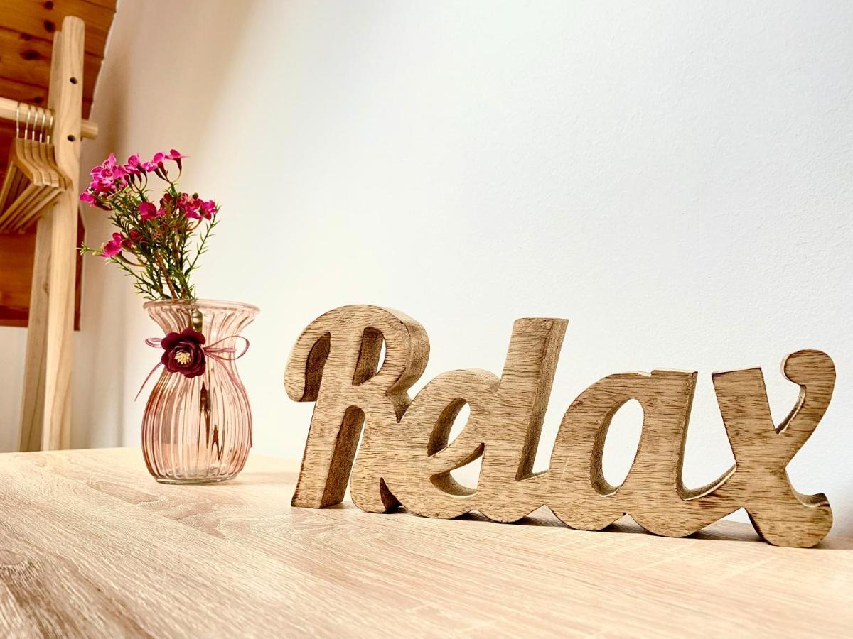 Relax Apartment Praag Buitenkant foto